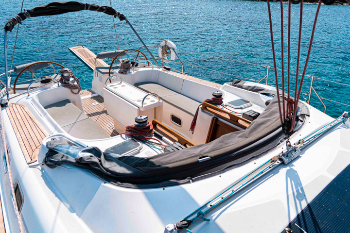Exterior spacious cockpit on the sailboat Ocean Star 56