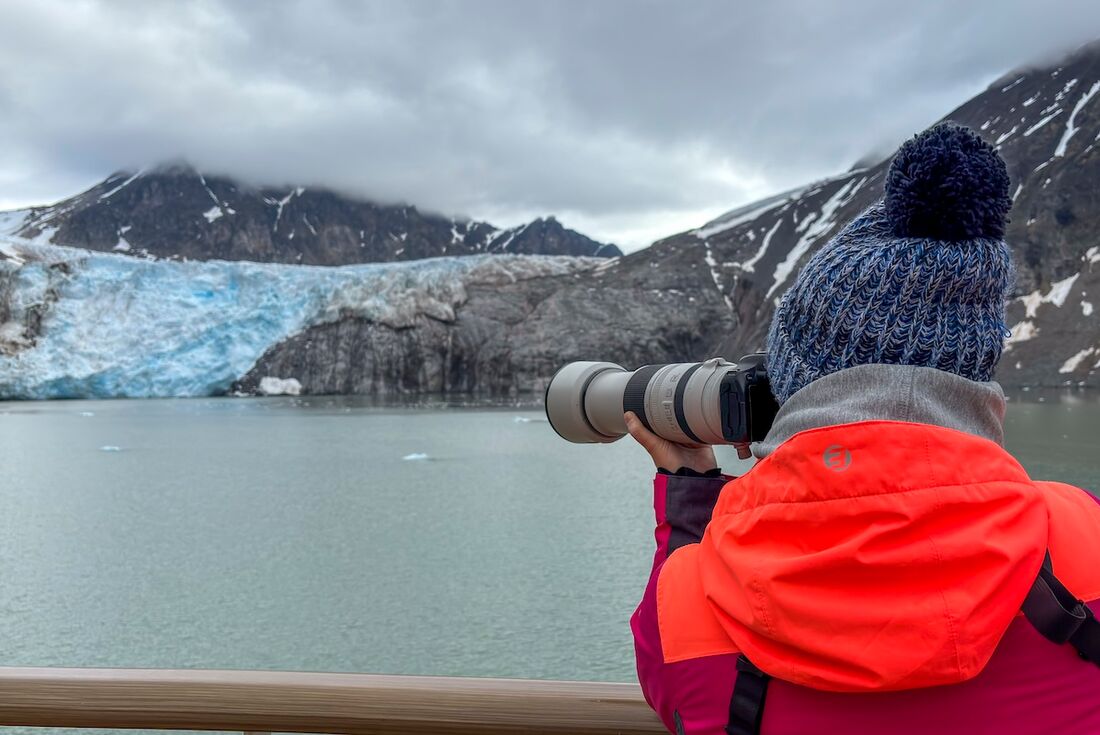 Photography opportunities abound, like the glaciers at Krossfjord